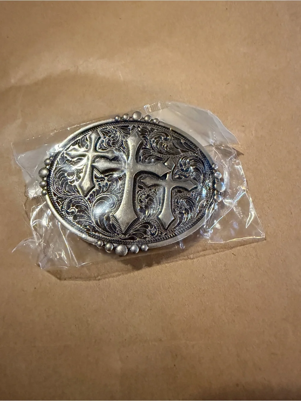 Haquil Gothic three-cross belt buckle